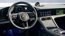2026 Model Porsche Taycan Yeni Özelliklerle Güncelleniyor