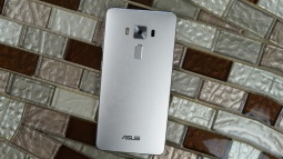 Asus Zenfone 3 Deluxe için güncelleme yayınladı!