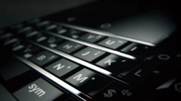 BlackBerry, QWERTY'yi Gösteren 4 Saniyelik Video Yayınladı!