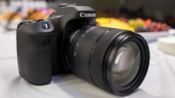Canon'dan EOS 80D model fotoğraf makinesi