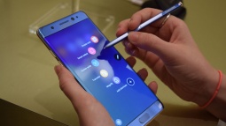 Galaxy Note 7 ile Uçağa Binenlere Ağır Cezalar Geliyor!