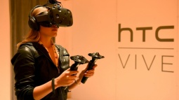 HTC VR Oyunu Geliştiriyor!