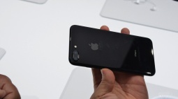 iPhone 7 Çıktığı Gibi Tükendi!