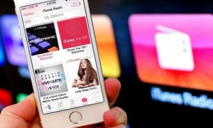 iPhone'a FM Radyo Özelliği Geliyor!