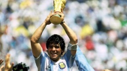 Maradona PES 2017'den Dolayı Konami'ye Dava Açıyor!